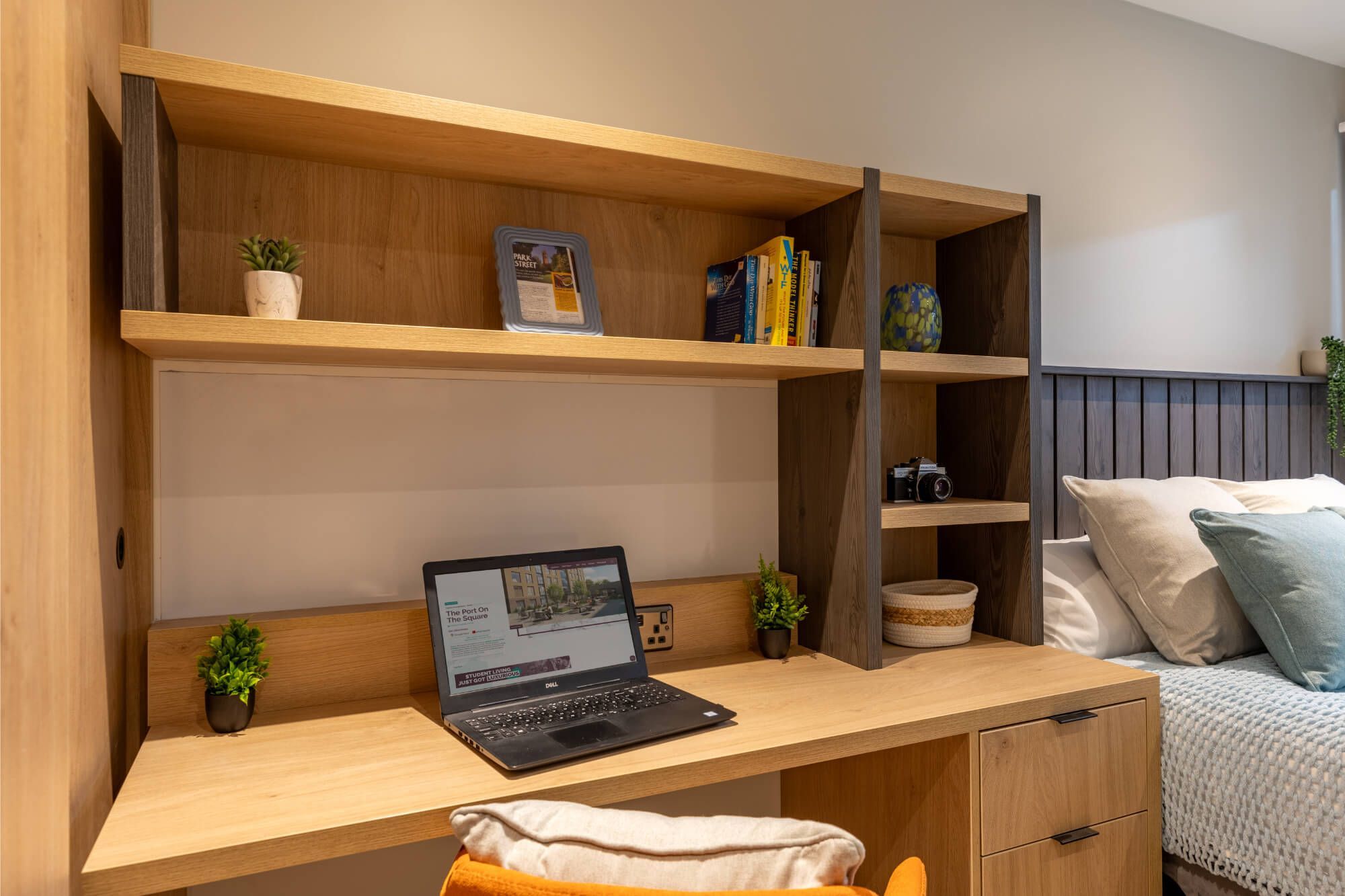 Compact Ensuite